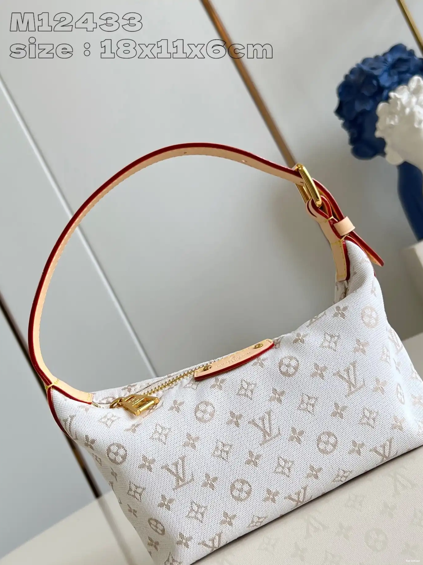 Pochette Louis Vuitton Hills 0515